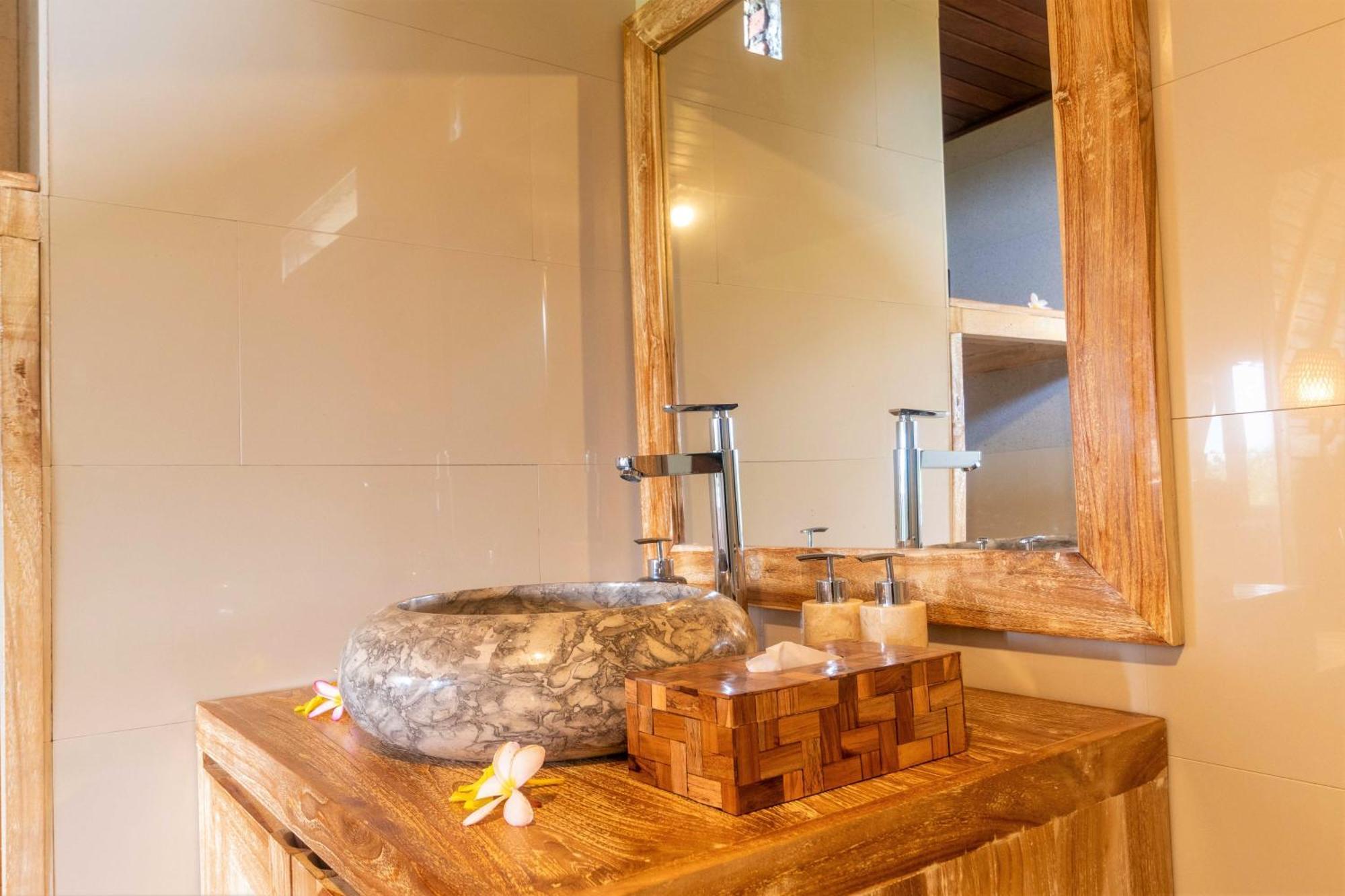 Alamgangga Villas Tirta Gangga Karangasem Rom bilde